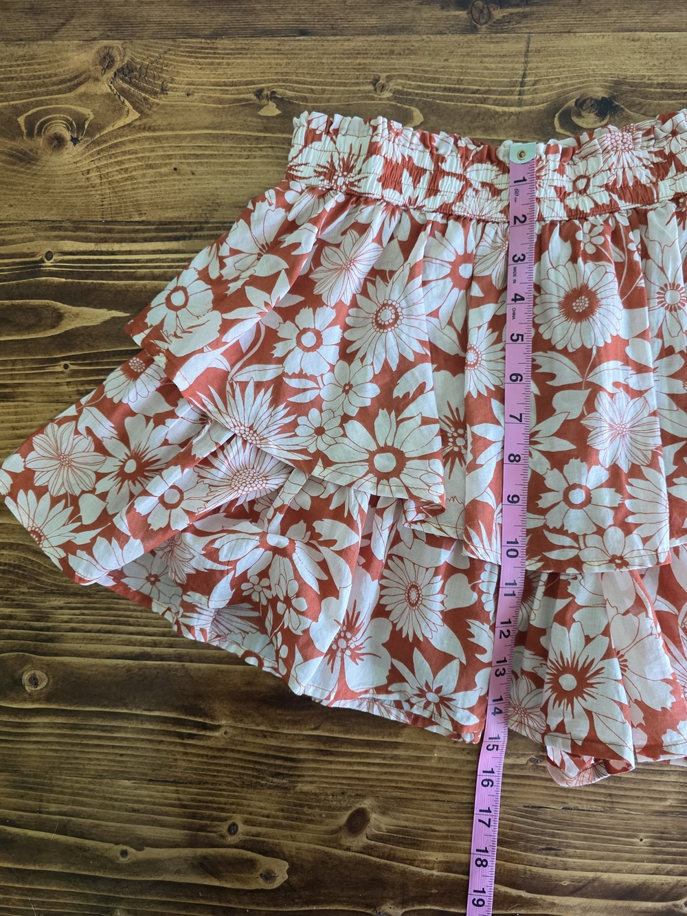 American Eagle NWT Floral Tiered Smocked Mini Skort Medium - Picture 5 of 6